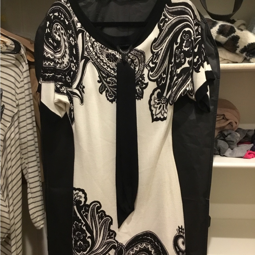 WHBM Black and White Paisley Tunic